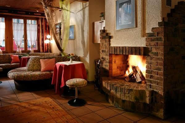 Adler Adelboden Hotell Exteriör bild